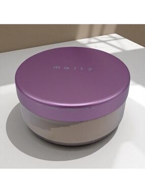 Mally Poreless Perfection Skin Finisher Fair/Light .3 oz